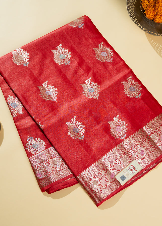 Red Pure Kosa Silk Saree with Golden Zari Weaving with blouse (Silk Mark provided)