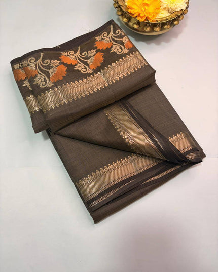 Black Kosa Silk Blend Saree With Floral Border - Kanishk Silk